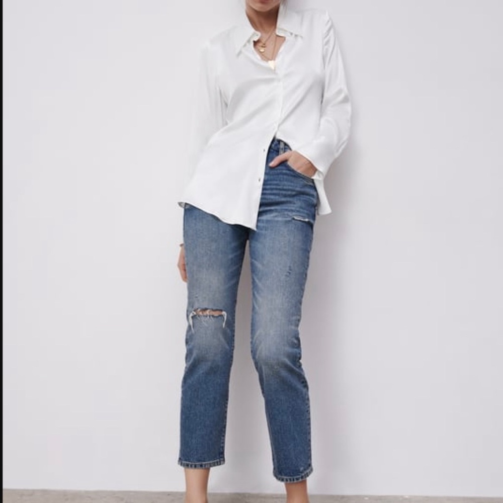 ZARA SATIN EFFECT WHITE TOP SIZE XS